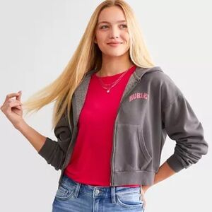 6C-NWT Ride & Glide Cropped Hoodie
HURLEY
Size Small